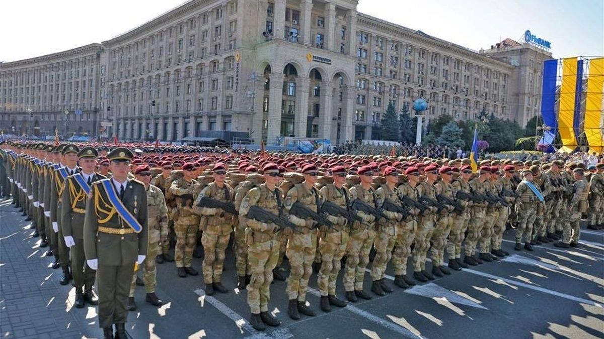Парад – це не гроші: відміна традиції як частина проросійського реваншу Парад – це не гроші: відміна традиції як частина проросійського реваншу
