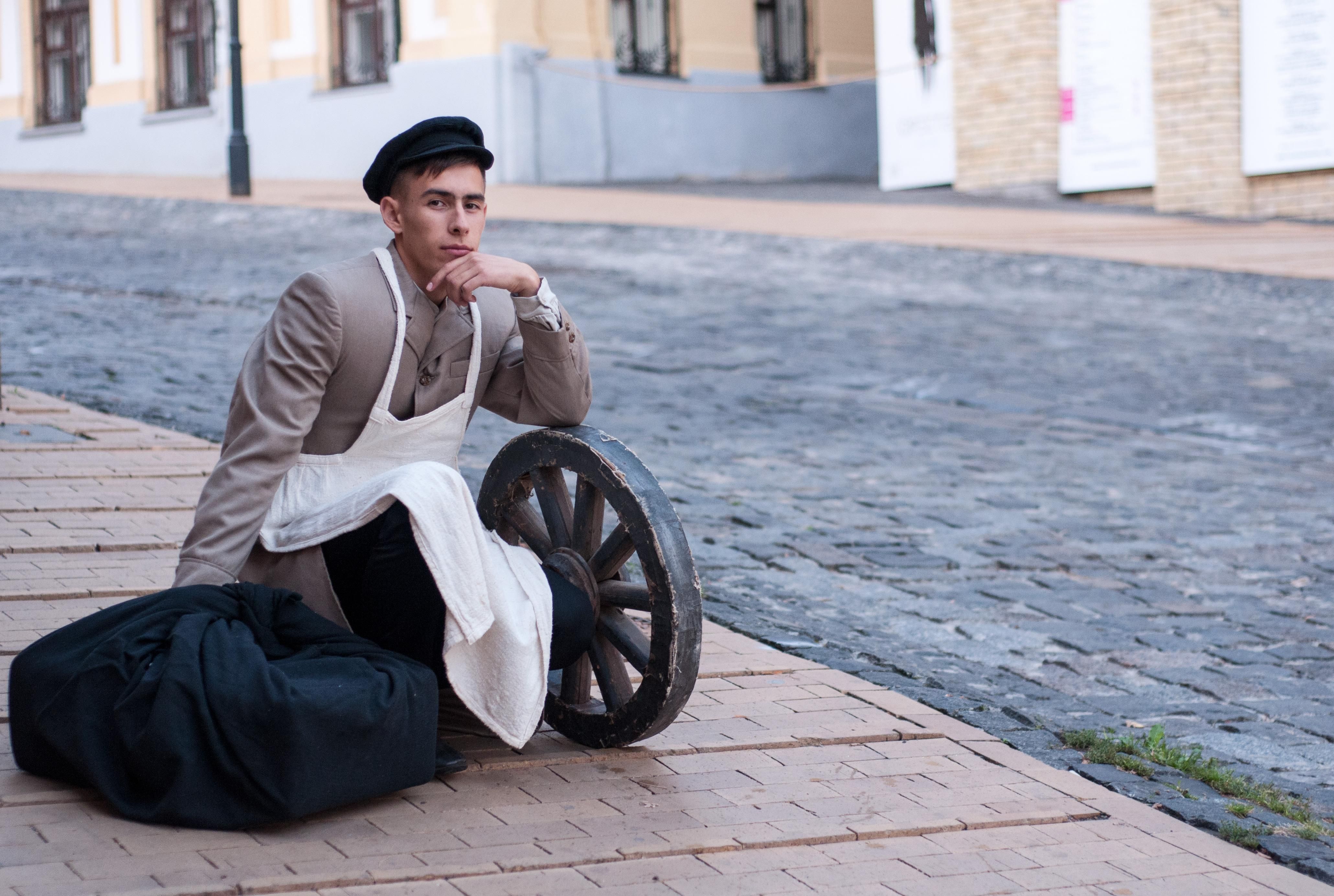 Пам'ятки Києва отримають нове життя завдяки VR-техногіям Пам'ятки Києва отримають нове життя завдяки VR-техногіям