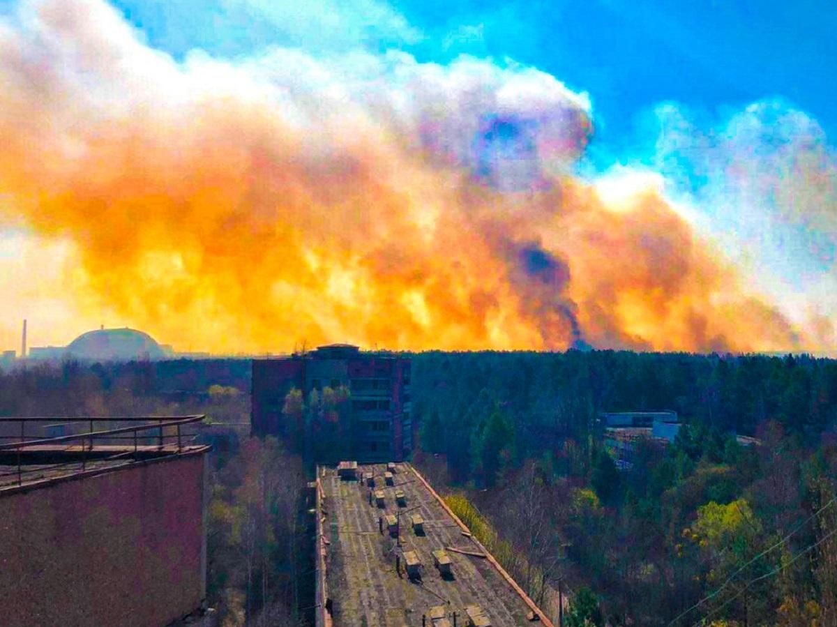 Пожежа у Чорнобилі: вогонь наближається до Прип'яті – 13.04.2020