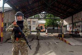 Будни "ЛНР": здесь нельзя фотографировать город просто так – рискуешь стать никем