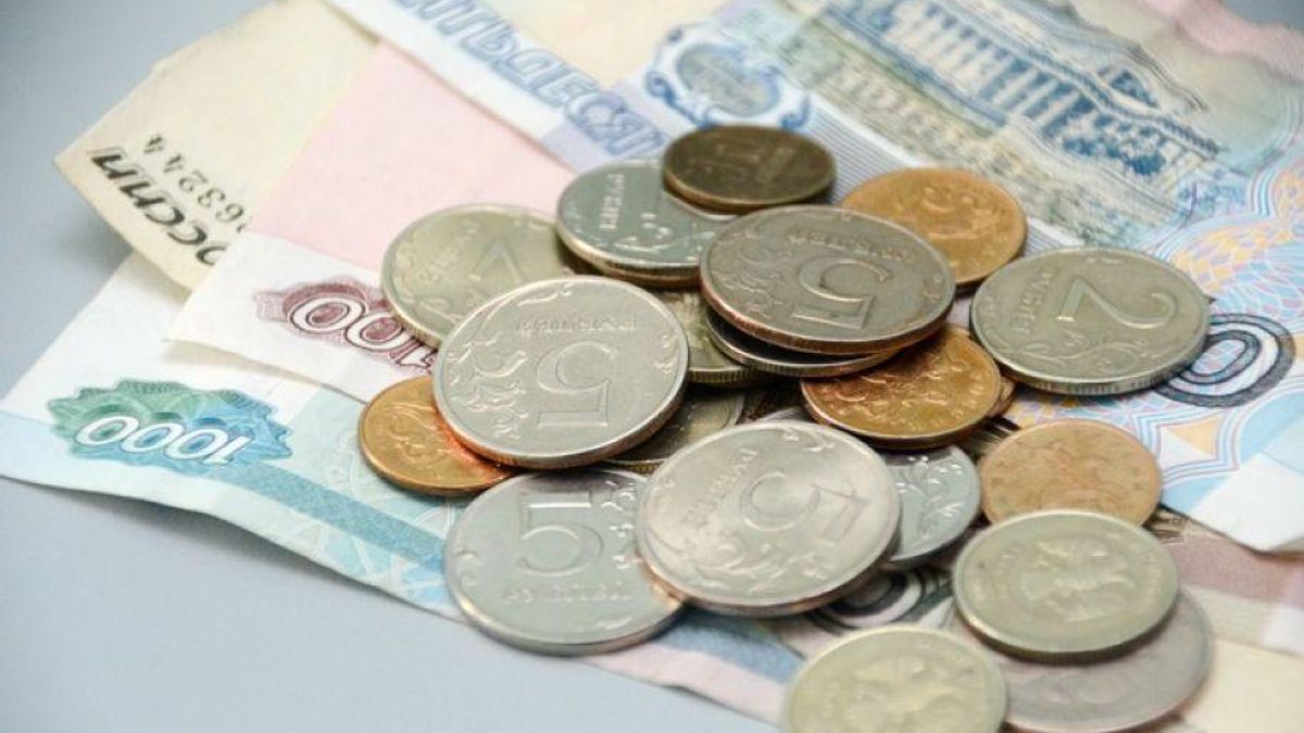 Будни "ЛНР": безденежье угнетает до неимоверности Будни "ЛНР": безденежье угнетает до неимоверности