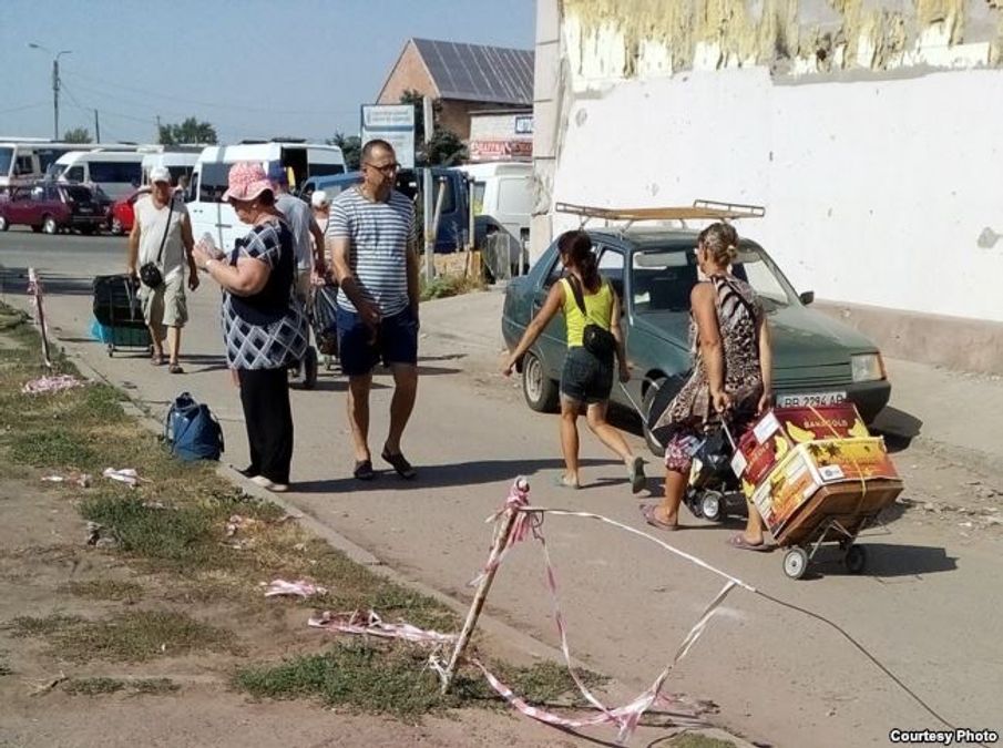 Будни "ЛНР": жизнь превратилась в сплошные издержки