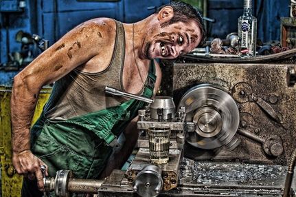 Почему востребованность важенее, чем безусловный доход, или Халявы не будет