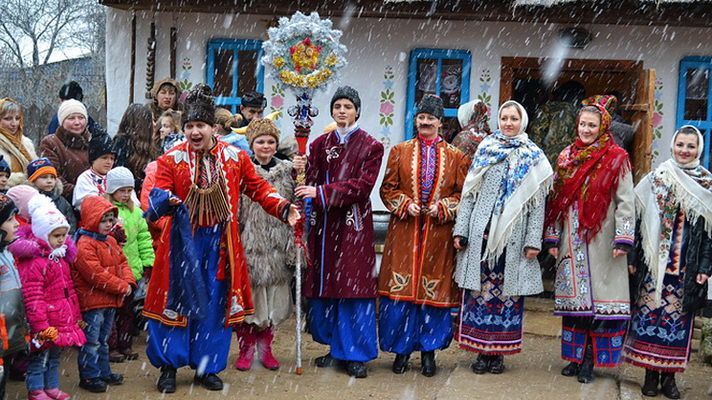 "Щедрого вечора, ворогам на втечу" – щедрівка від Діда Панаса