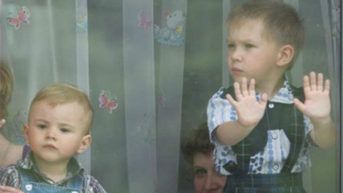 Письмо из Луганска: ботинки и яблоки — вот чему теперь радуются дети в Луганске