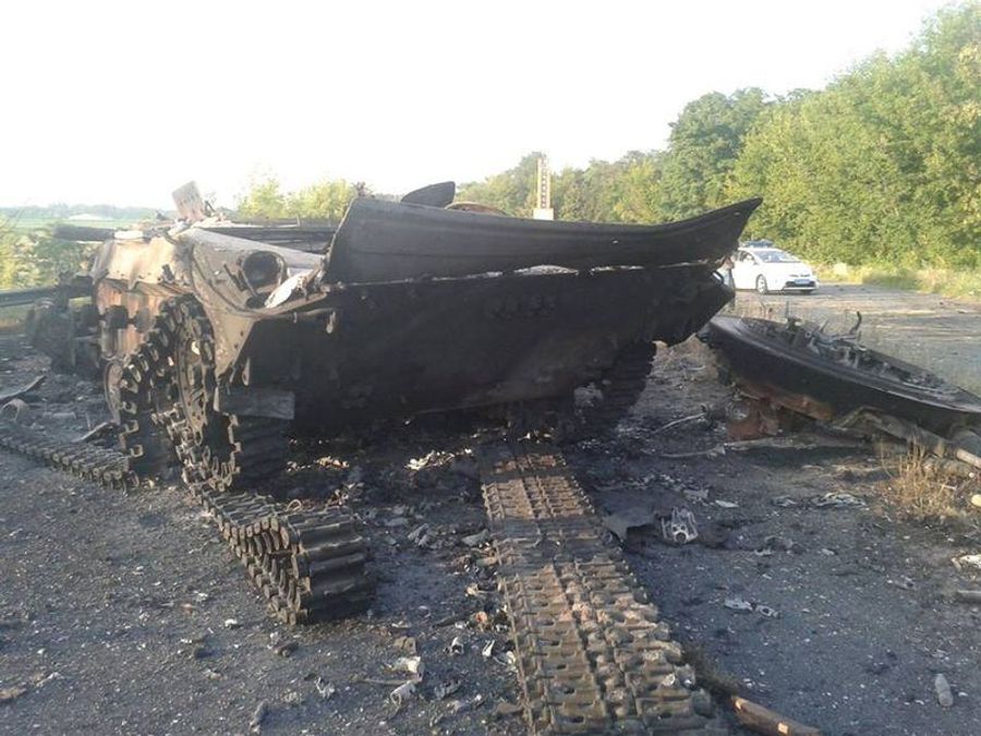На Донбасі продовжується "війна" між бойовиками та їхніми російськими кураторами На Донбасі продовжується "війна" між бойовиками та їхніми російськими кураторами