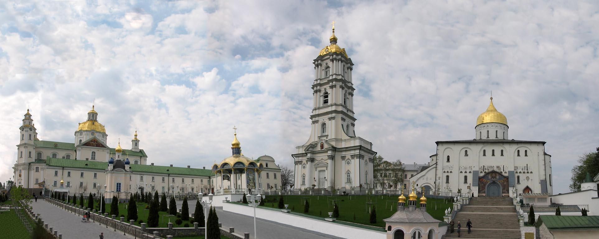 В Почаевской лавре опровергли информацию о смерти монаха