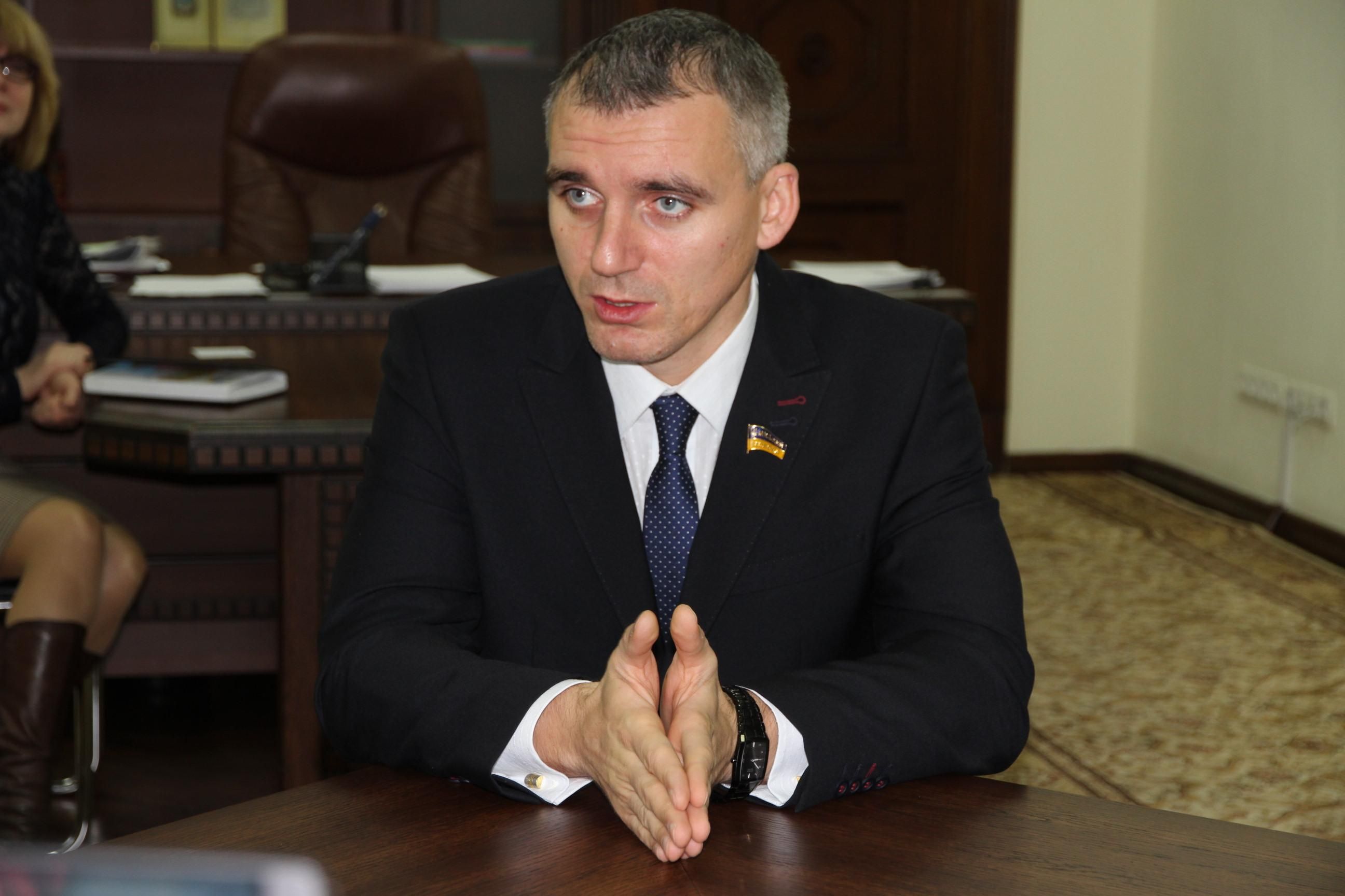 Очікуємо, що коронавірус буде і серед лікарів, – мер Миколаєва Очікуємо, що коронавірус буде і серед лікарів, – мер Миколаєва