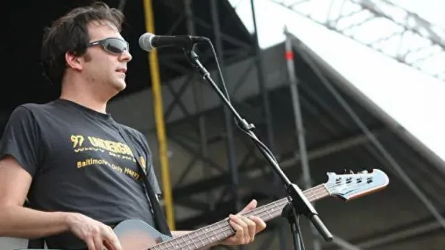 Адам Шлезінгер Адам Шлезінгер