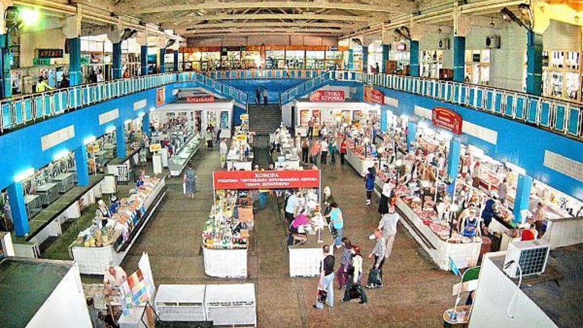 В Кропивницком рынки работают, несмотря на запрет: безопасно ли там покупать продукты В Кропивницком рынки работают, несмотря на запрет: безопасно ли там покупать продукты