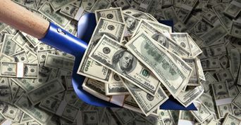 Налоговая насчитала в Украине почти 1800 миллионеров