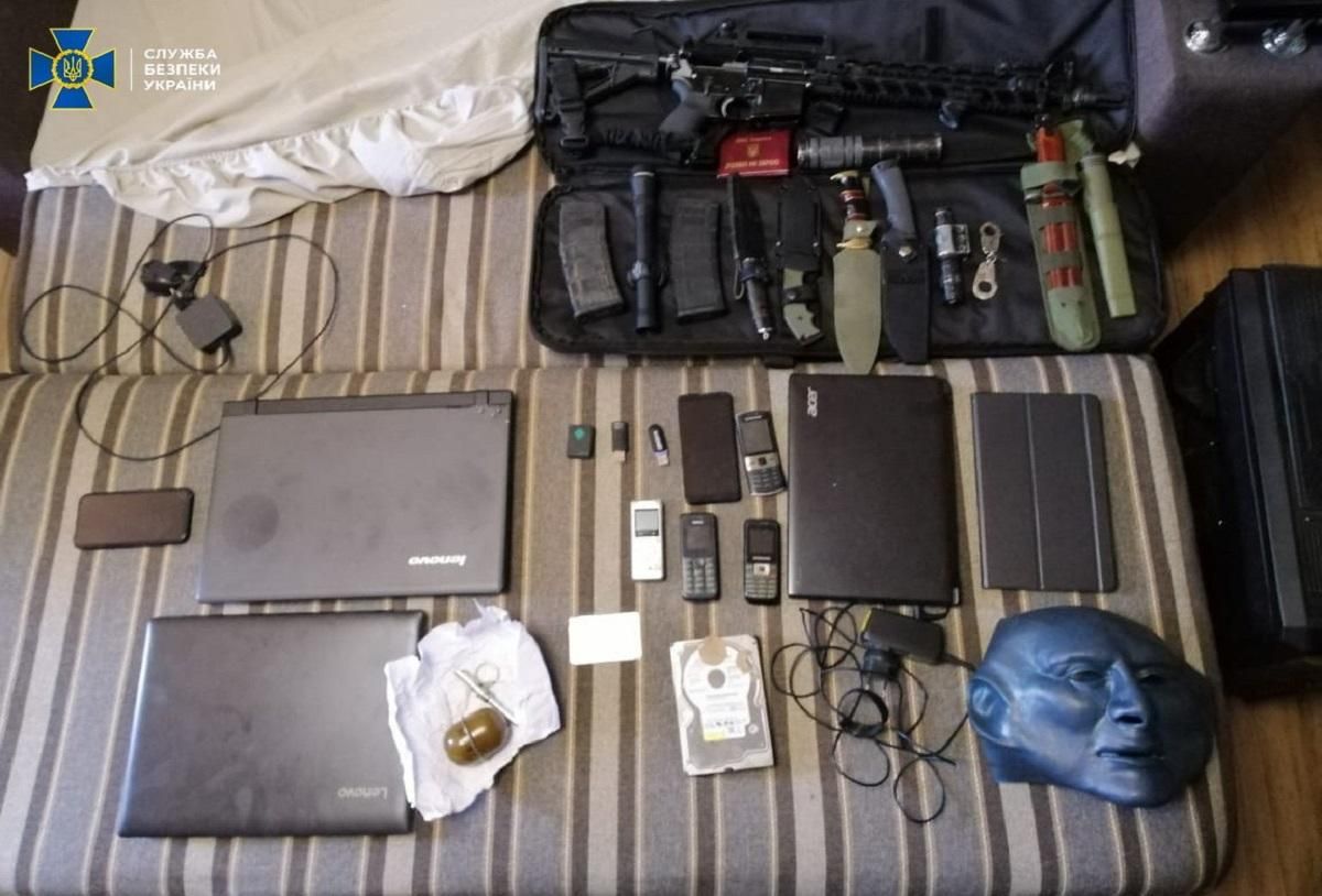 У Дніпрі накрили злочинну групу, причетну до 18 терактів: деталі та фото У Дніпрі накрили злочинну групу, причетну до 18 терактів: деталі та фото