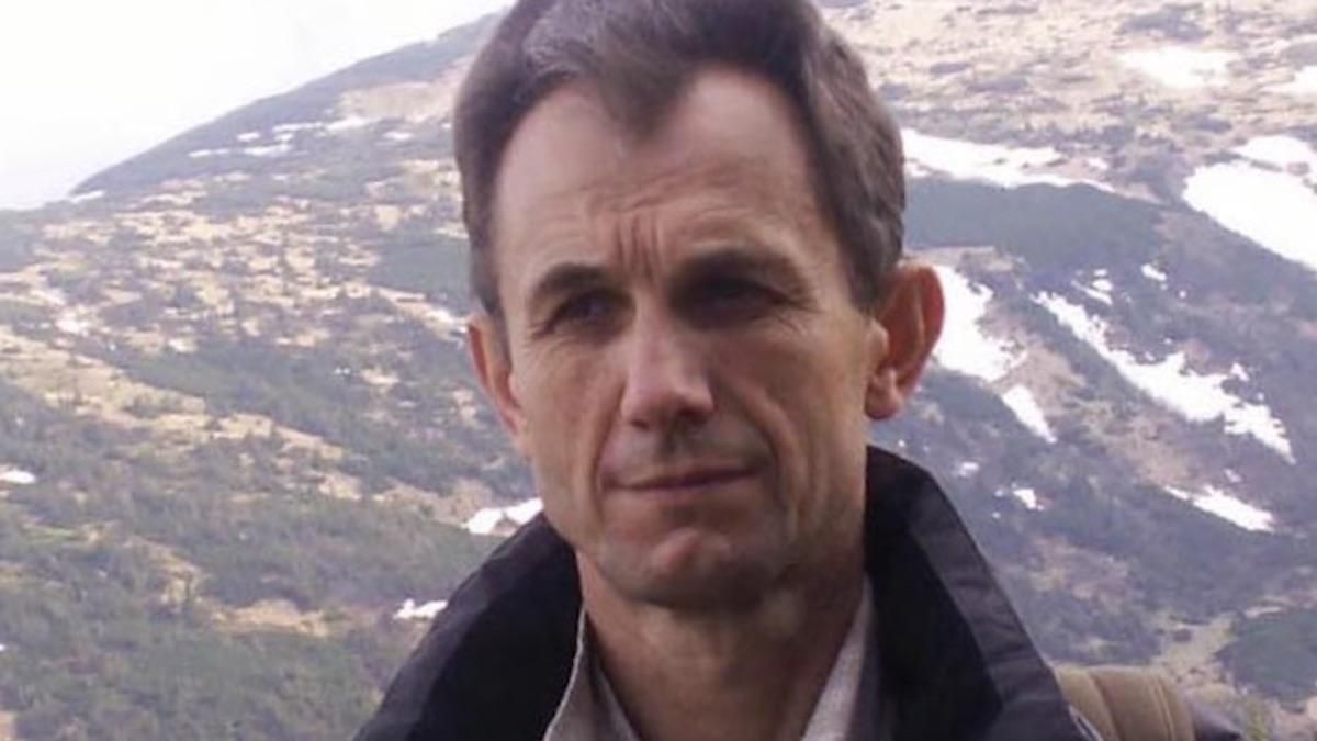 Помер Анатолій Мельник – викладач ЛНУ випав з вікна Помер Анатолій Мельник – викладач ЛНУ випав з вікна