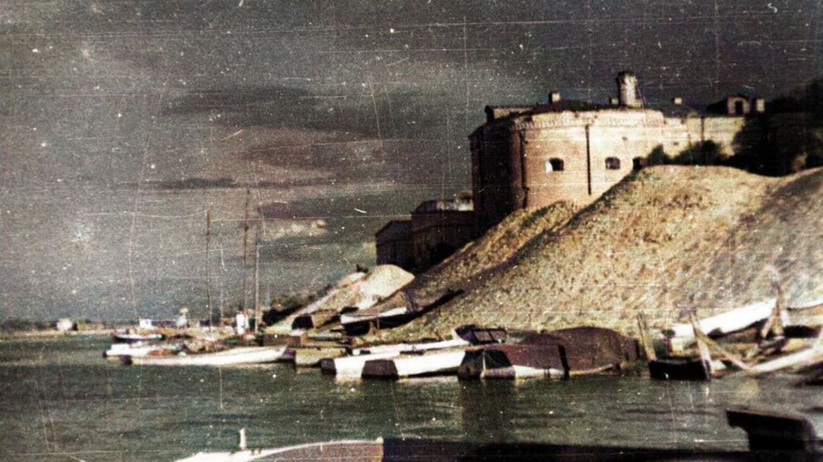 Унікальні кольорові фотографії Києва 1900 року Унікальні кольорові фотографії Києва 1900 року