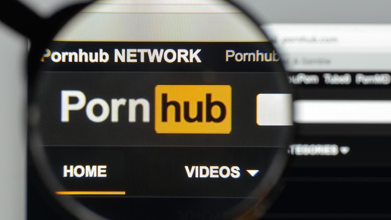 Pornhub запустил новый сайт Scrubhub: порнозвезды моют руки - Новости  технологий - Техно