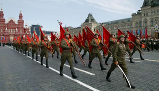 Навіть коронавірус проти Путіна, або Параду  не буде