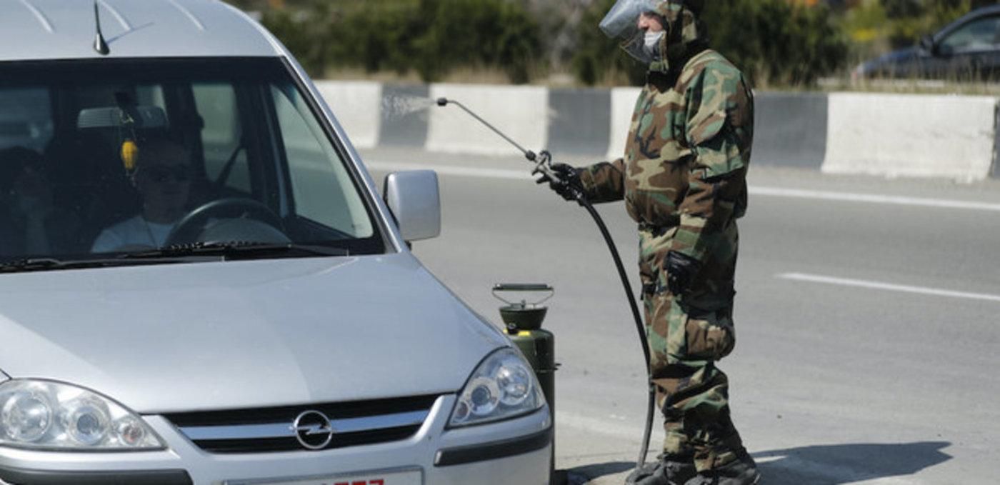 У Грузії через коронавірус заборонили їздити на авто У Грузії через коронавірус заборонили їздити на авто