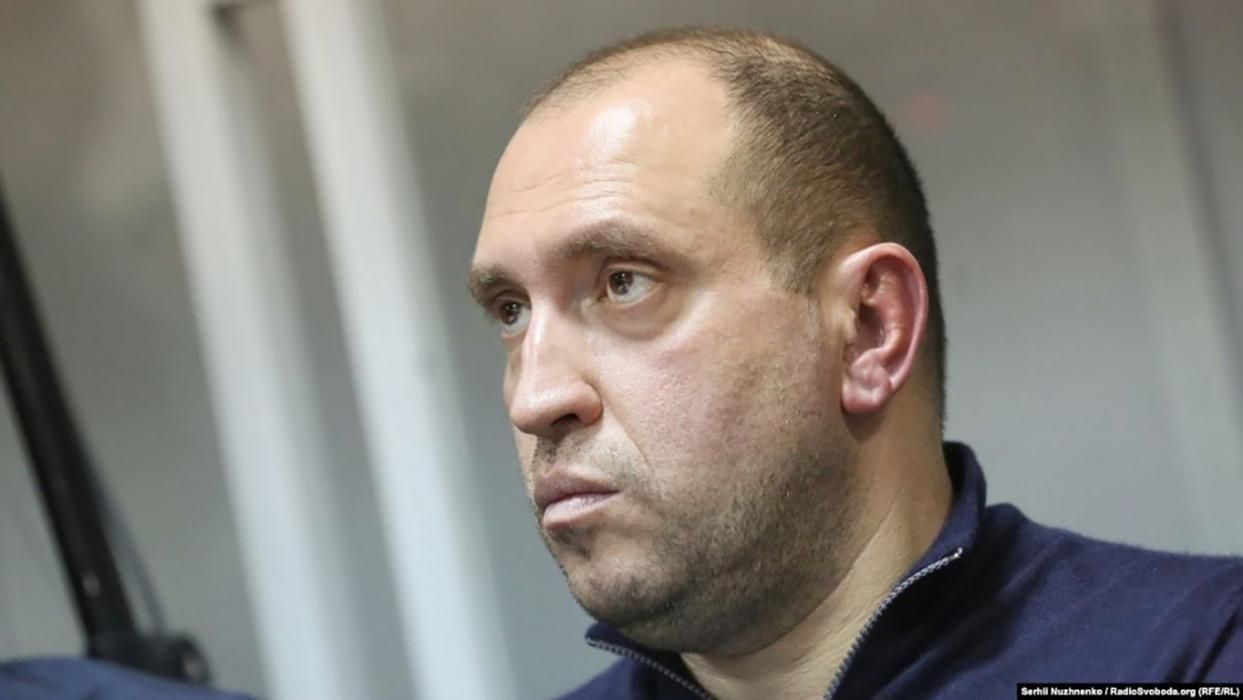 З "короля контрабанди" Альперіна стягнули 35 мільйонів гривень застави на користь держави З "короля контрабанди" Альперіна стягнули 35 мільйонів гривень застави на користь держави