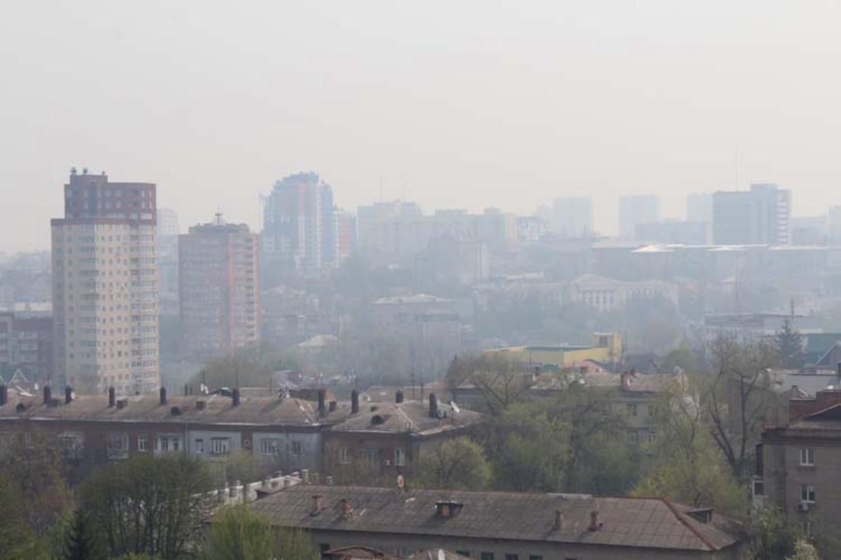 Задимлення в Дніпрі та Запоріжжі: де в містах забруднене повітря та яка причина