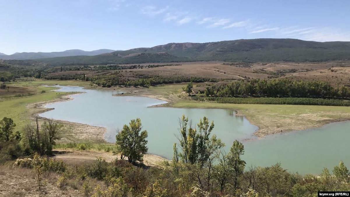 У Криму продовжує зникати вода: які запаси лишилися у водосховищах півострова