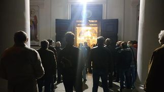 Подозреваемый по делу Гандзюк Мангер со священниками УПЦ МП нарушил карантин на Пасху