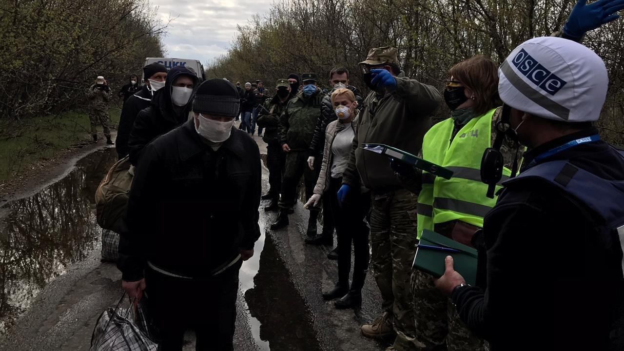 Обмін полоненими: чому до списків не включають кримчан і бранців з Росії