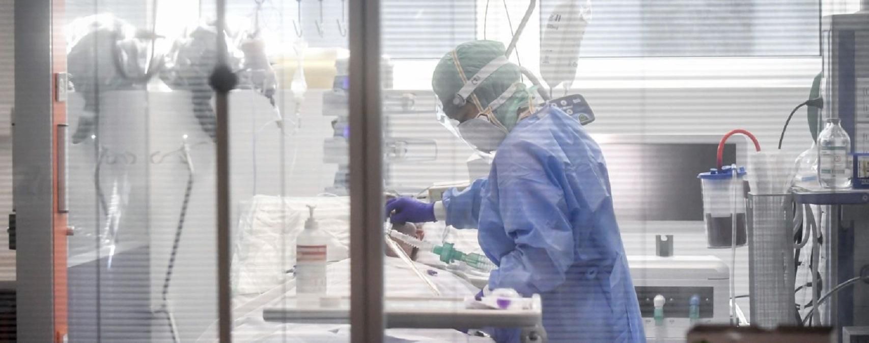 Получилось еще меньше: врач-инфекционист показал свою "повышенную" зарплату Получилось еще меньше: врач-инфекционист показал свою "повышенную" зарплату