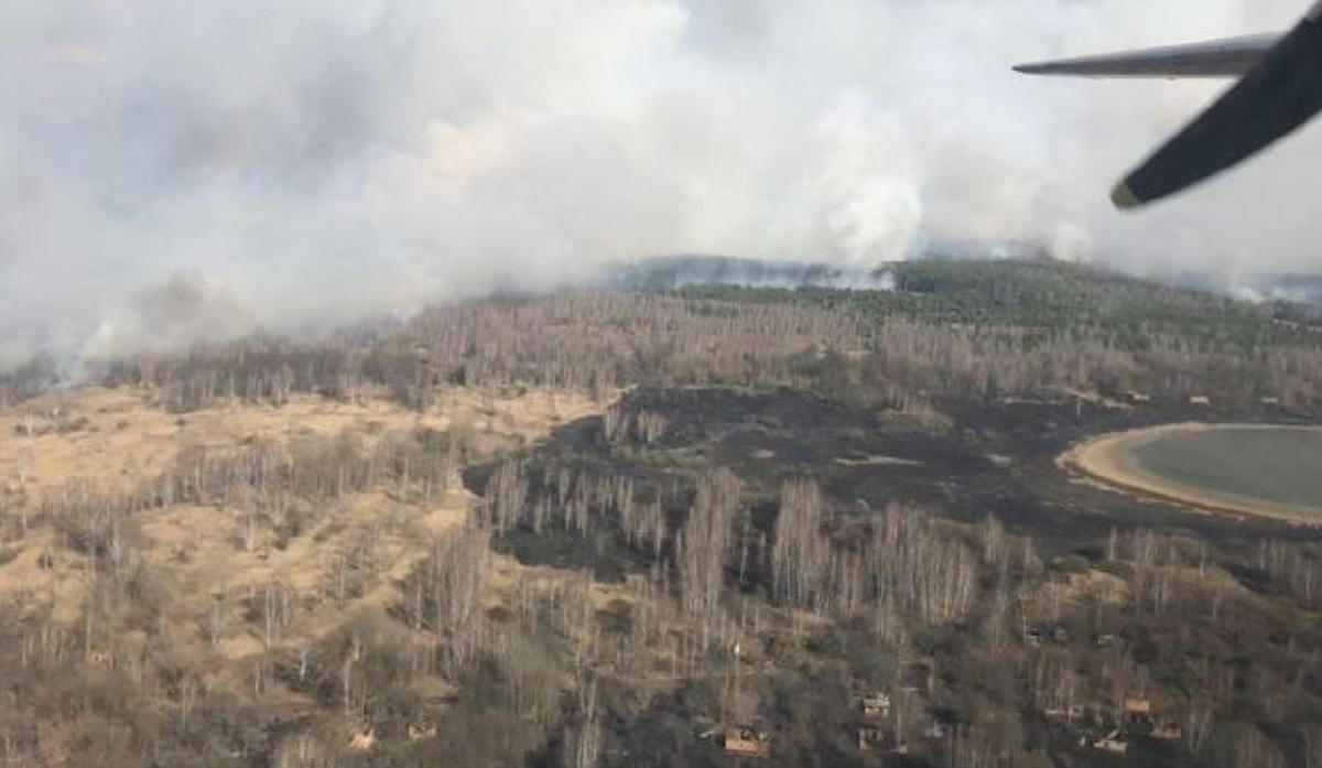 Пожар в Чернобыльской зоне: где самая сложная ситуация Пожар в Чернобыльской зоне: где самая сложная ситуация