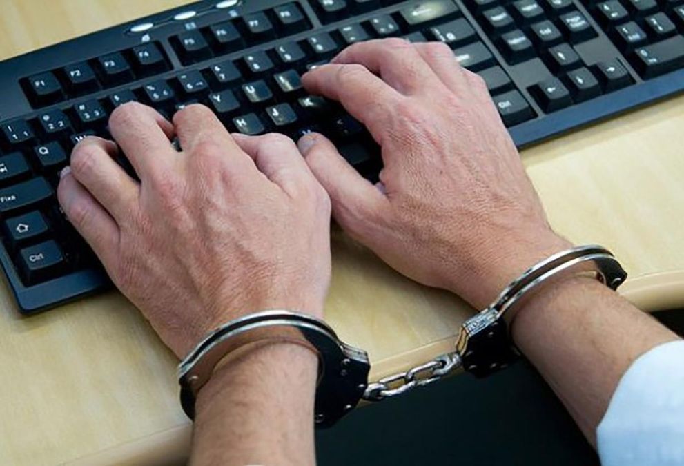 Россия заблокировала первый иностранный государственный сайт – Минреинтеграции Украины
