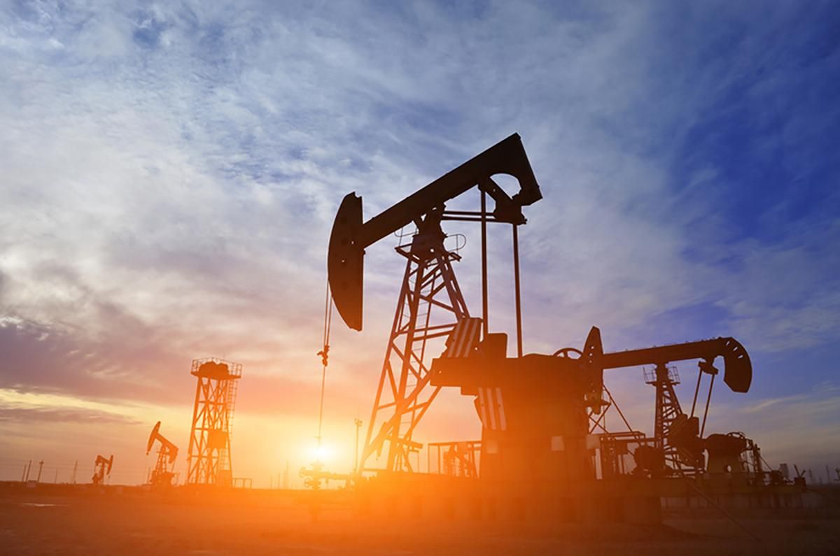 Ціни на нафту 2020 року впали: WTI коштує менше долара за барель