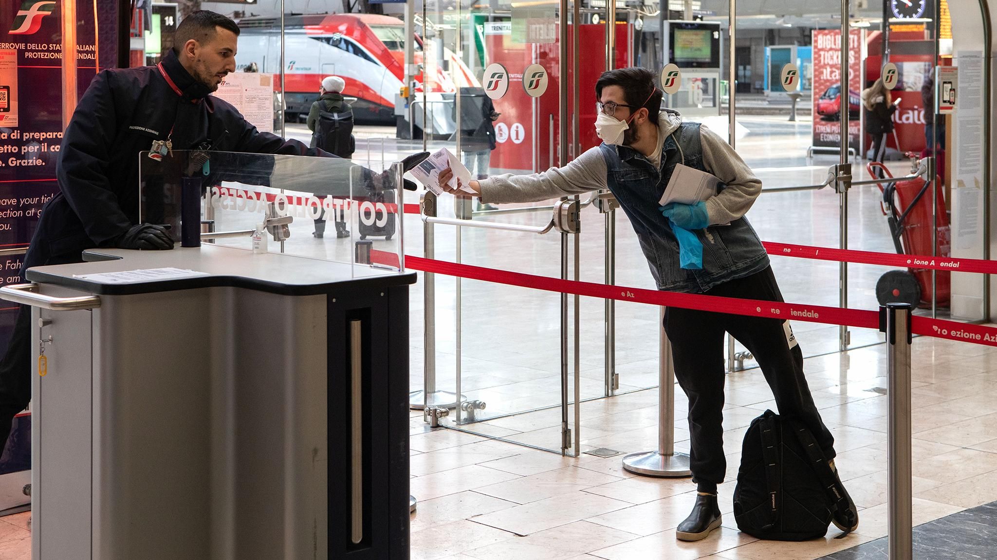 Влада Австрії послаблює карантин: запрацюють супермаркети, школи, ресторани та церкви Влада Австрії послаблює карантин: запрацюють супермаркети, школи, ресторани та церкви