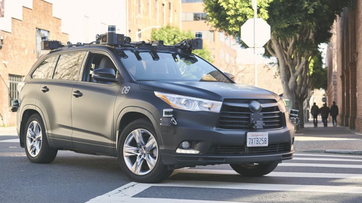 Стартап Zoox показал запись часовой поездки робомобиля по Сан-Франциско Стартап Zoox показал запись часовой поездки робомобиля по Сан-Франциско