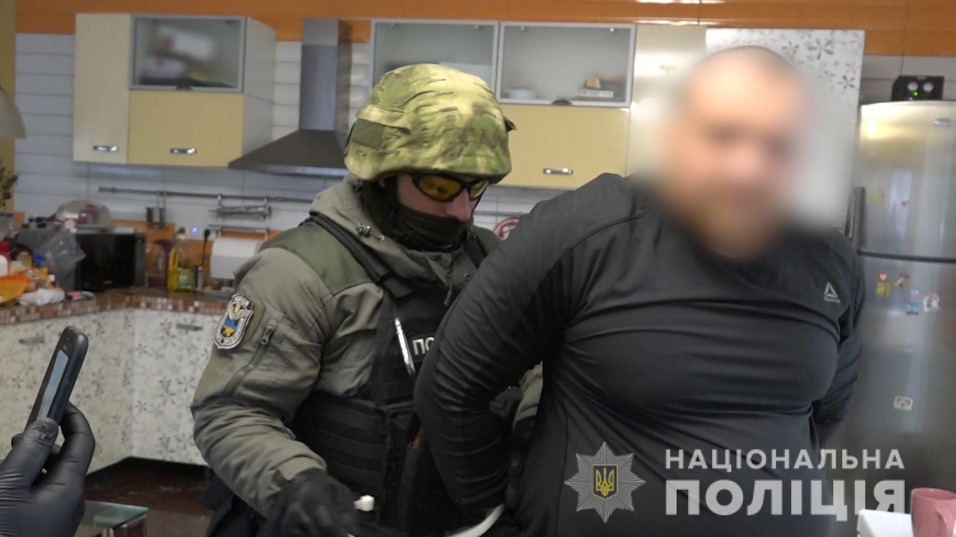Поліція викрила наркокартель у Києві: в них була рекордна партія метадону