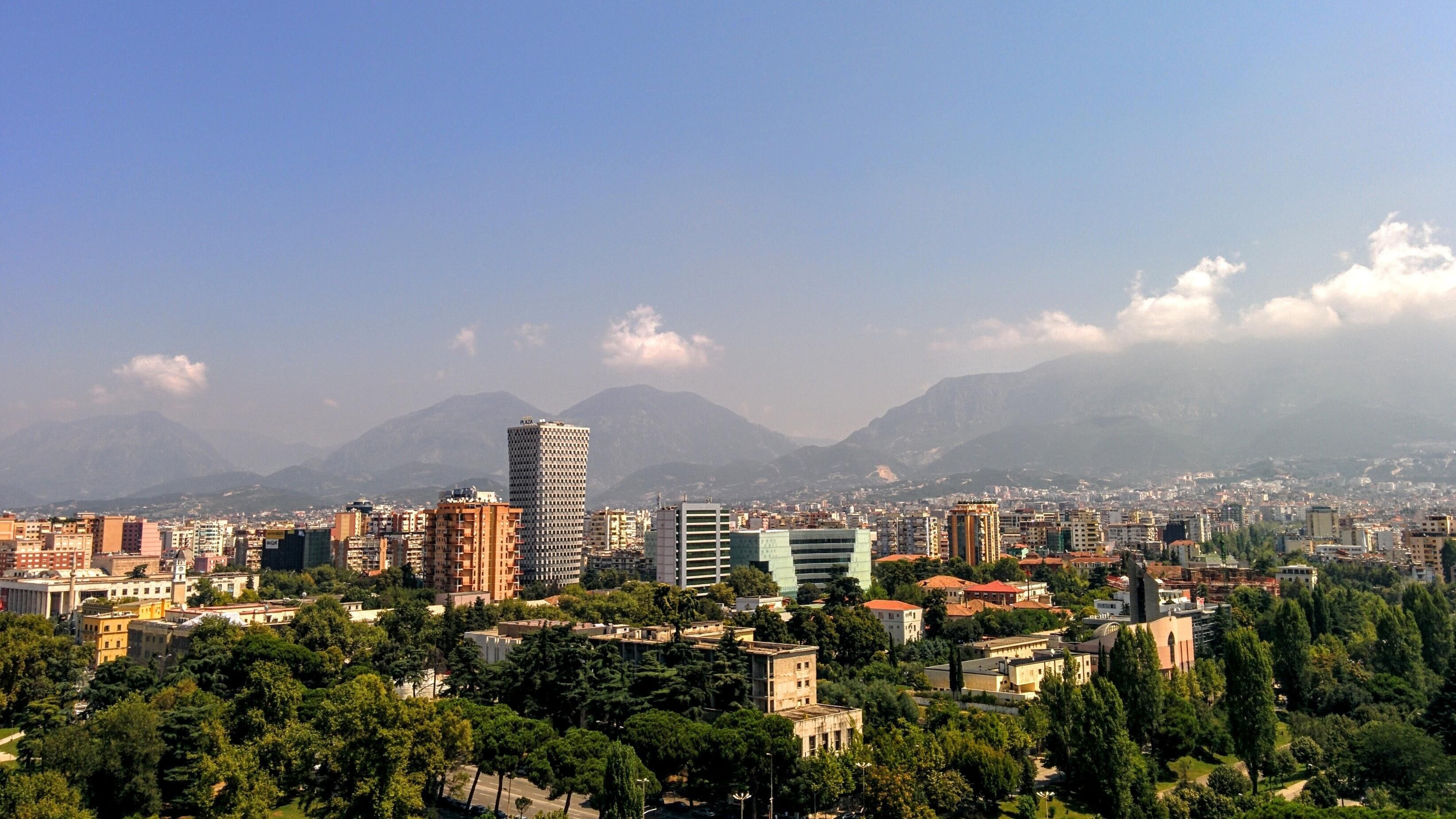 За тиждень Албанія почне вихід з карантину: деталі