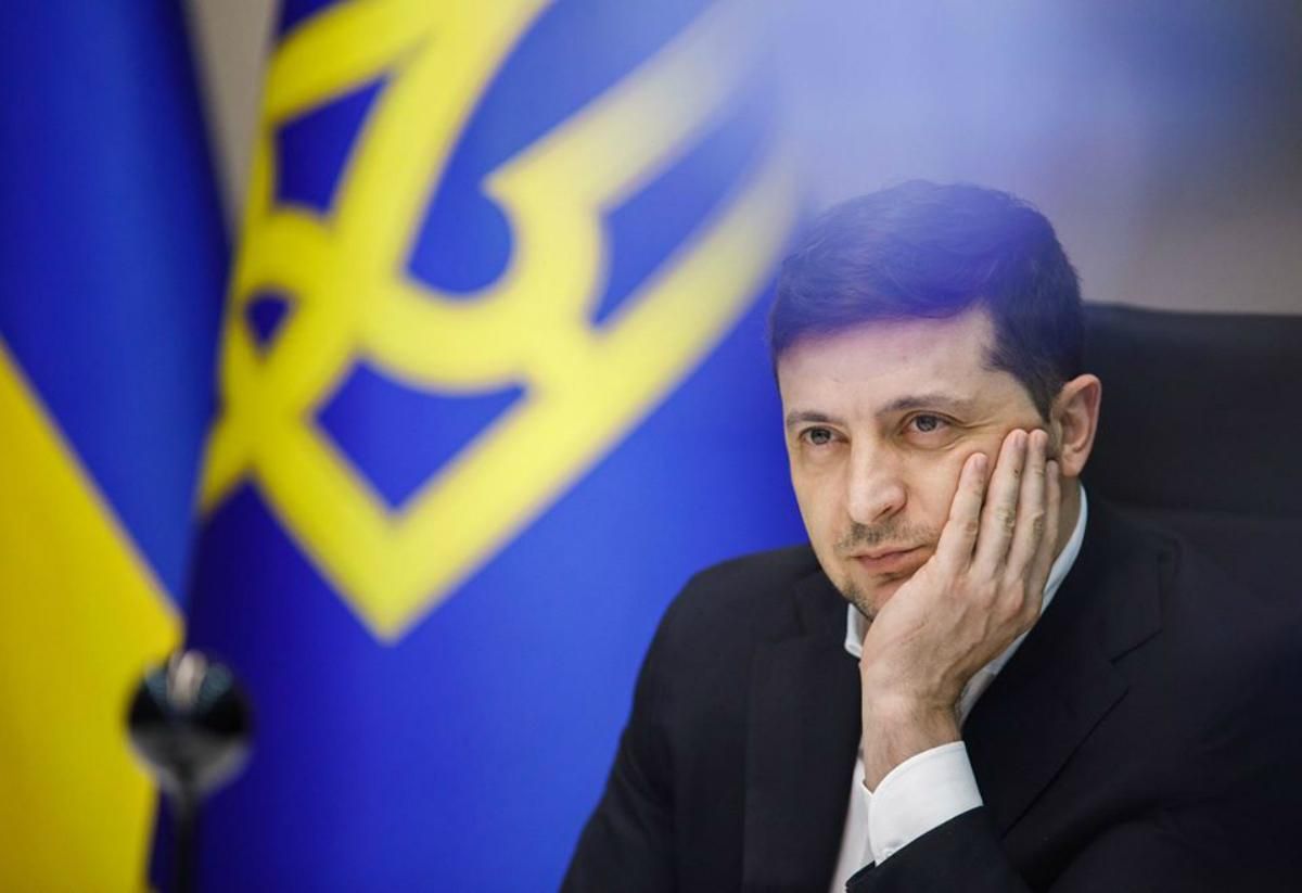 Зеленский может не декларировать расходы на поездку в Оман: объяснение НАПК Зеленский может не декларировать расходы на поездку в Оман: объяснение НАПК