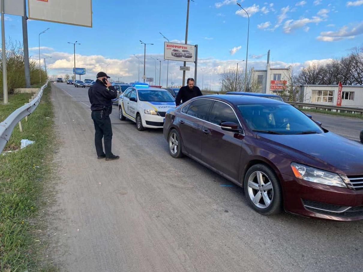 В Харькове пьяный священник на авто пытался сбежать от полиции