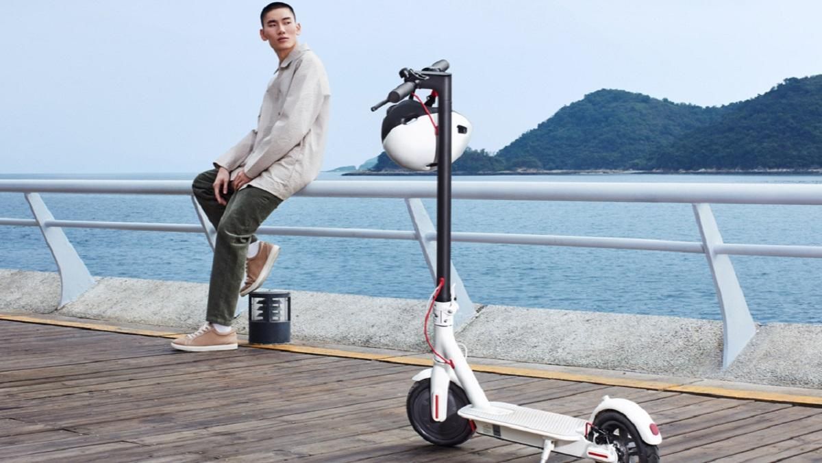 Xiaomi выпустила бюджетный электросамокат для городских поездок Xiaomi выпустила бюджетный электросамокат для городских поездок