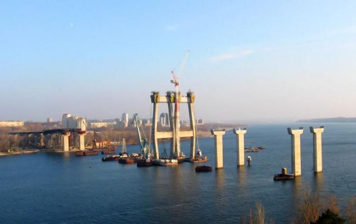 У Запоріжжі добудують міст через Дніпро: роботи стартували У Запоріжжі добудують міст через Дніпро: роботи стартували