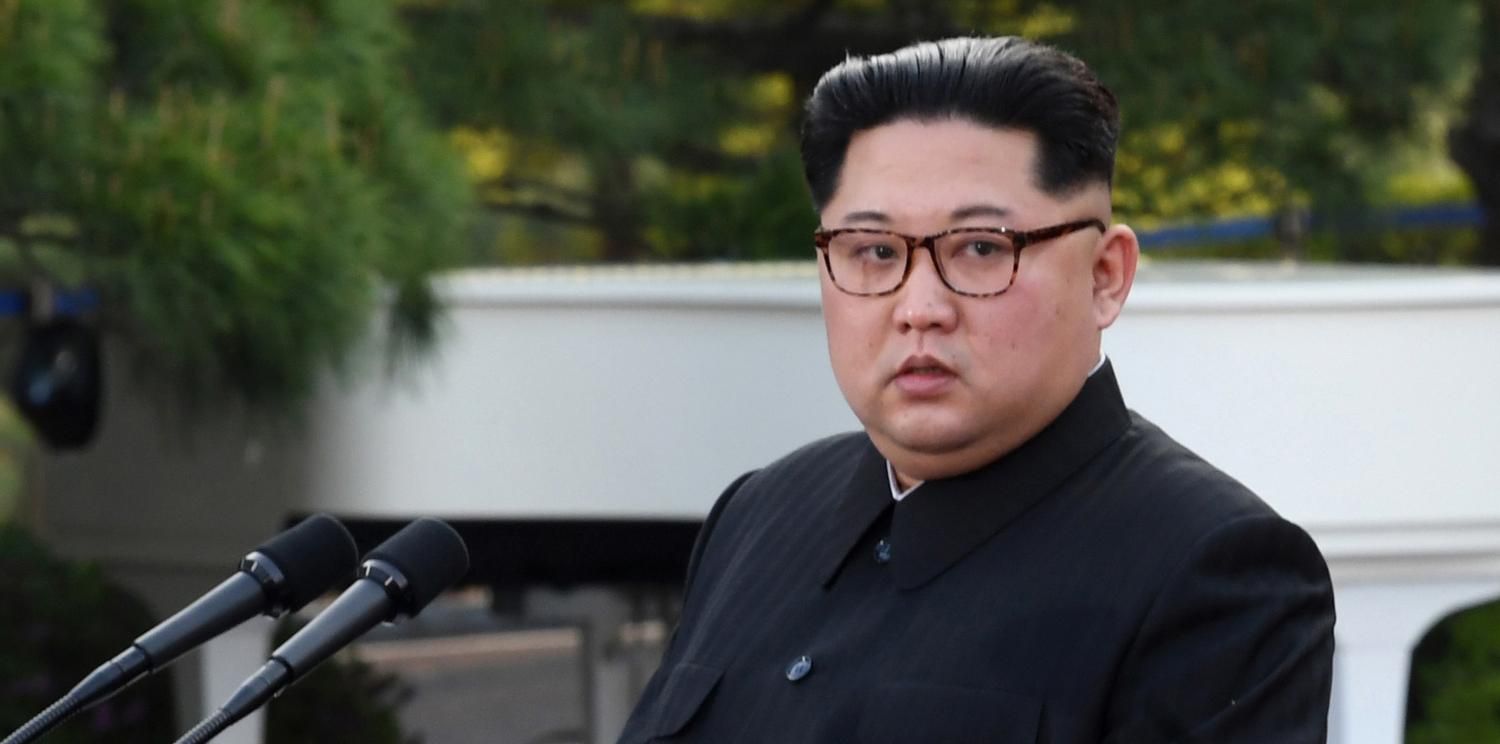 Китай направил медиков в КНДР для консультаций Ким Чен Ына