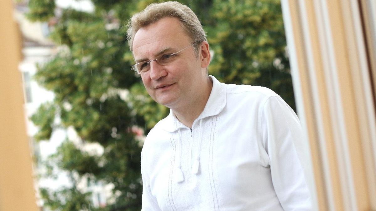 Во Львове сократят штат горсовета, чтобы выплатить зарплаты учителям, – Садовый Во Львове сократят штат горсовета, чтобы выплатить зарплаты учителям, – Садовый