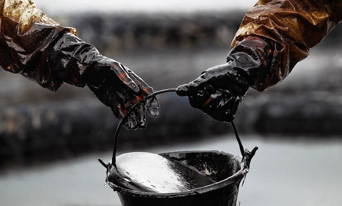 Ціни на нафту 27 квітня 2020 продовжують падати