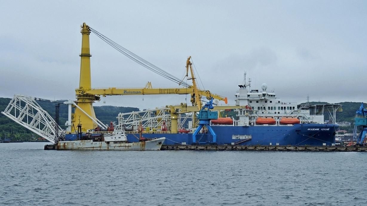 Корабель, що може добудувати "Північний потік – 2", прибув у Балтійське море 