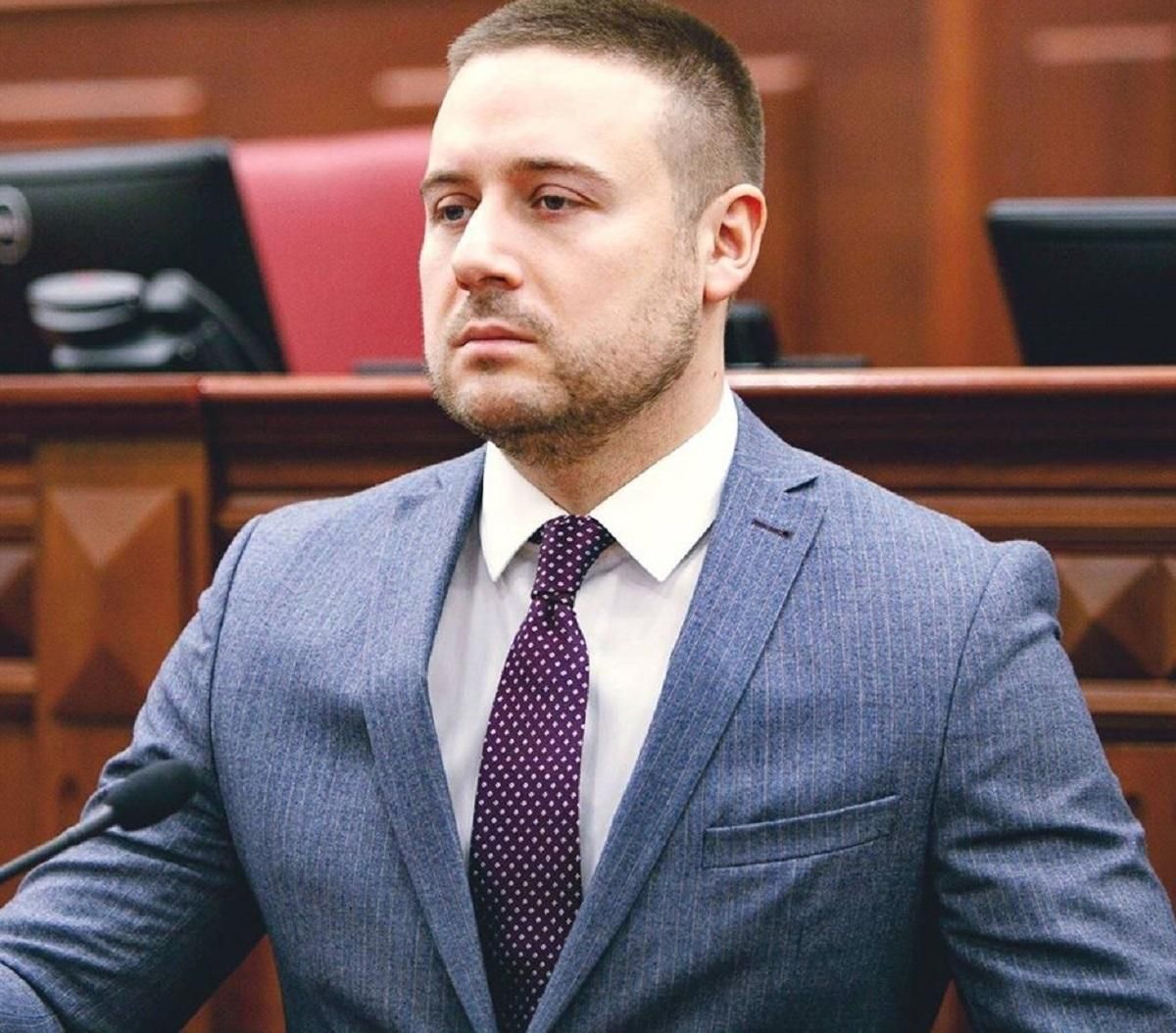 Владимир Слончак прокомментировал скандал с нападением на патрульного Владимир Слончак прокомментировал скандал с нападением на патрульного