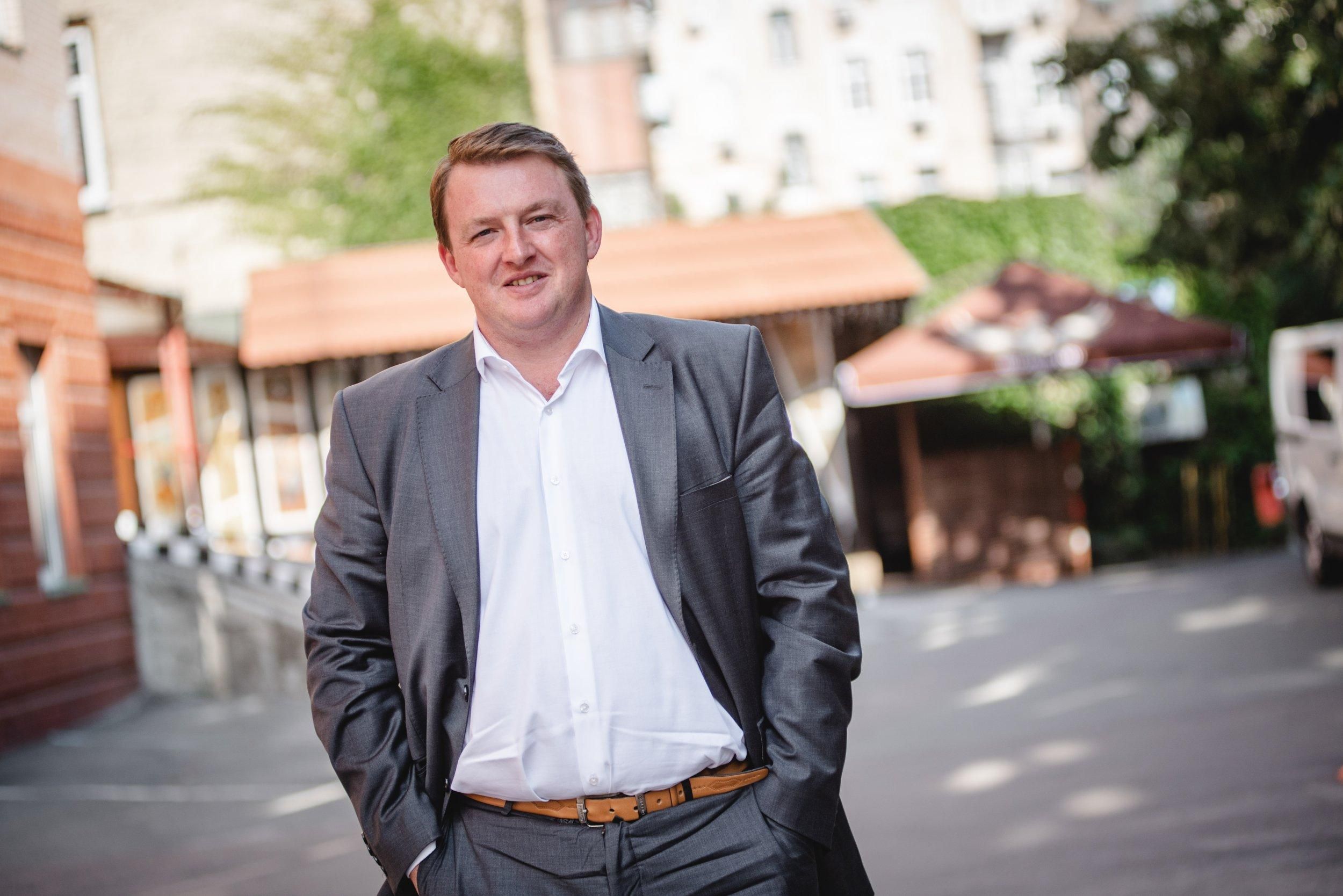 Чому Верховний суд відклав розгляд справи Суркісів: пояснення Фурси Чому Верховний суд відклав розгляд справи Суркісів: пояснення Фурси