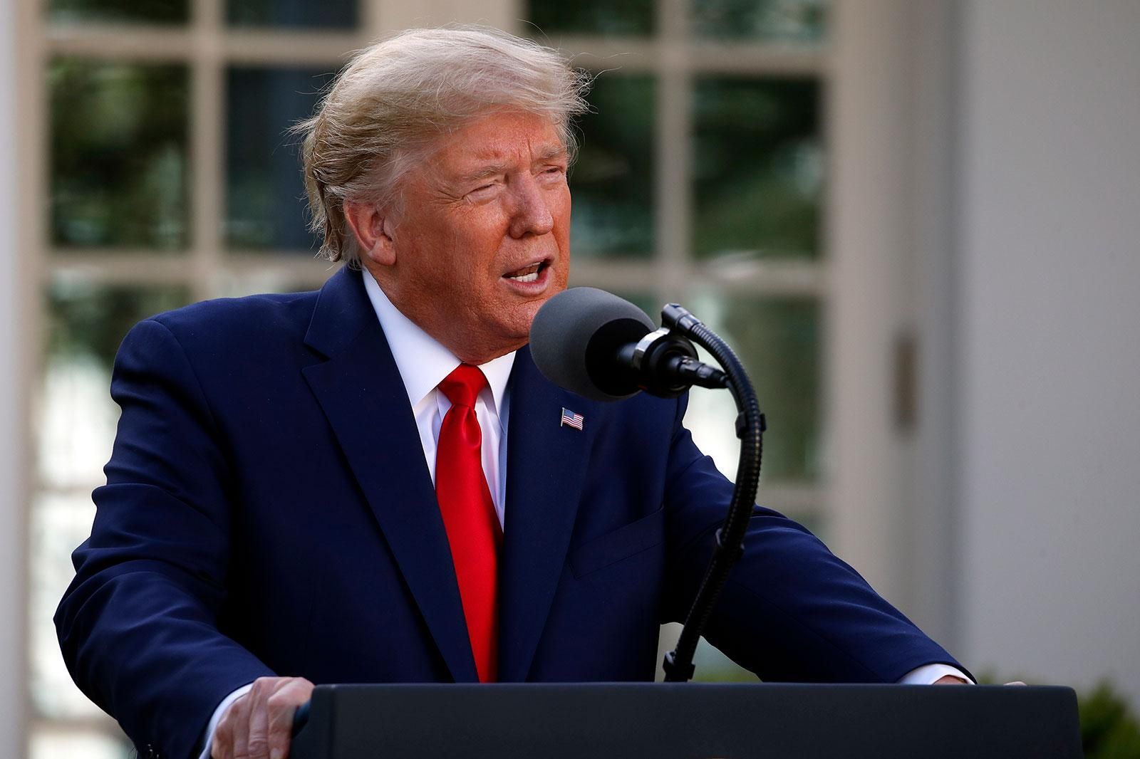 Трампа попереджали про небезпеку COVID-19: що знав президент США Трампа попереджали про небезпеку COVID-19: що знав президент США