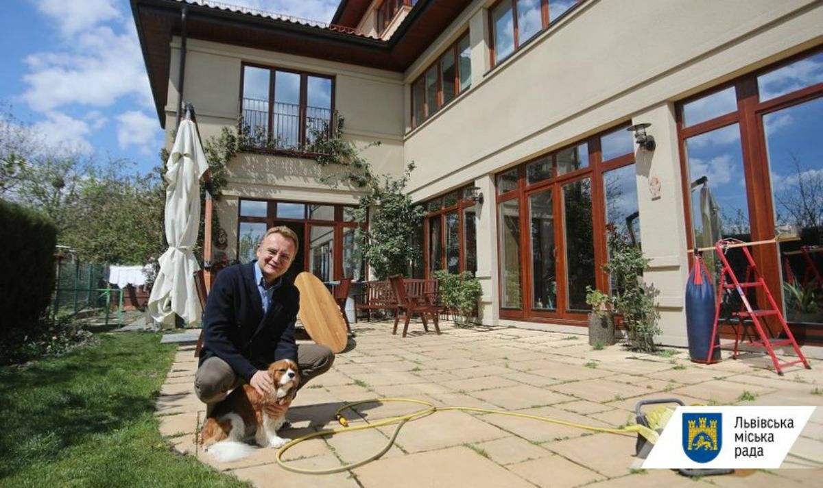 Мэр Львова самоизолировался дома Мэр Львова самоизолировался дома