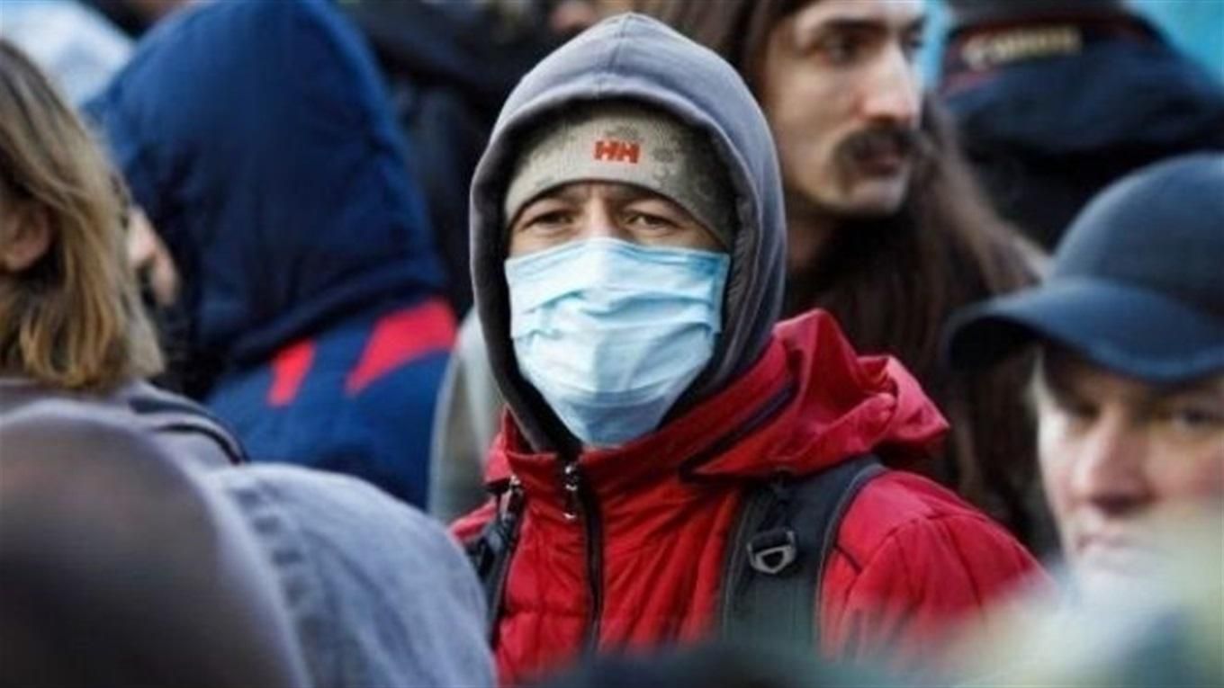 Украинцы стали чаще выходить из дома несмотря на карантин: результаты соцопроса Украинцы стали чаще выходить из дома несмотря на карантин: результаты соцопроса