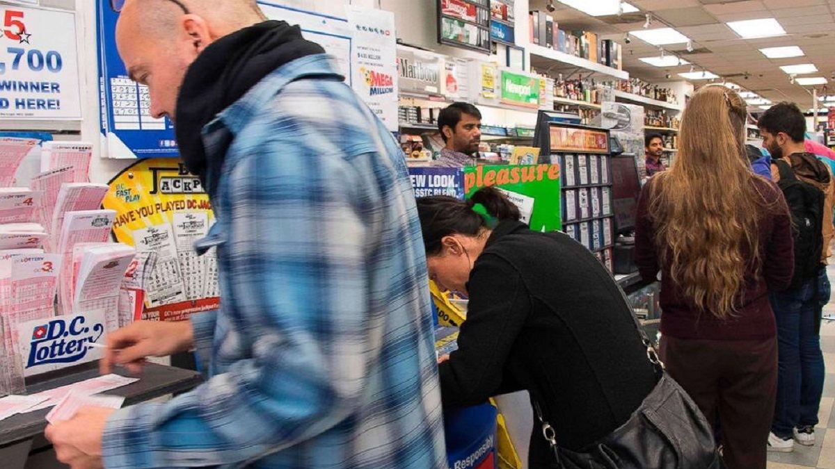 Українці можуть зірвати 200 мільйонів доларів в "Мега Мільйони" в п'ятницю Українці можуть зірвати 200 мільйонів доларів в "Мега Мільйони" в п'ятницю