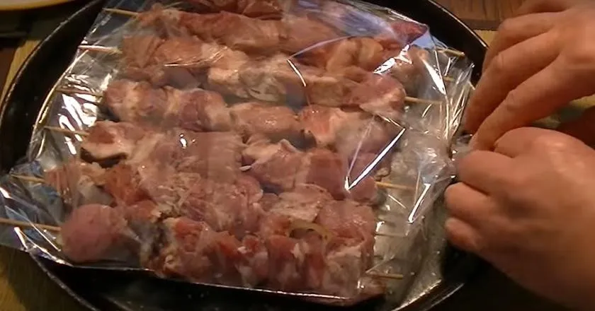 Рецепт приготування шашлику в рукаві Рецепт приготування шашлику в рукаві