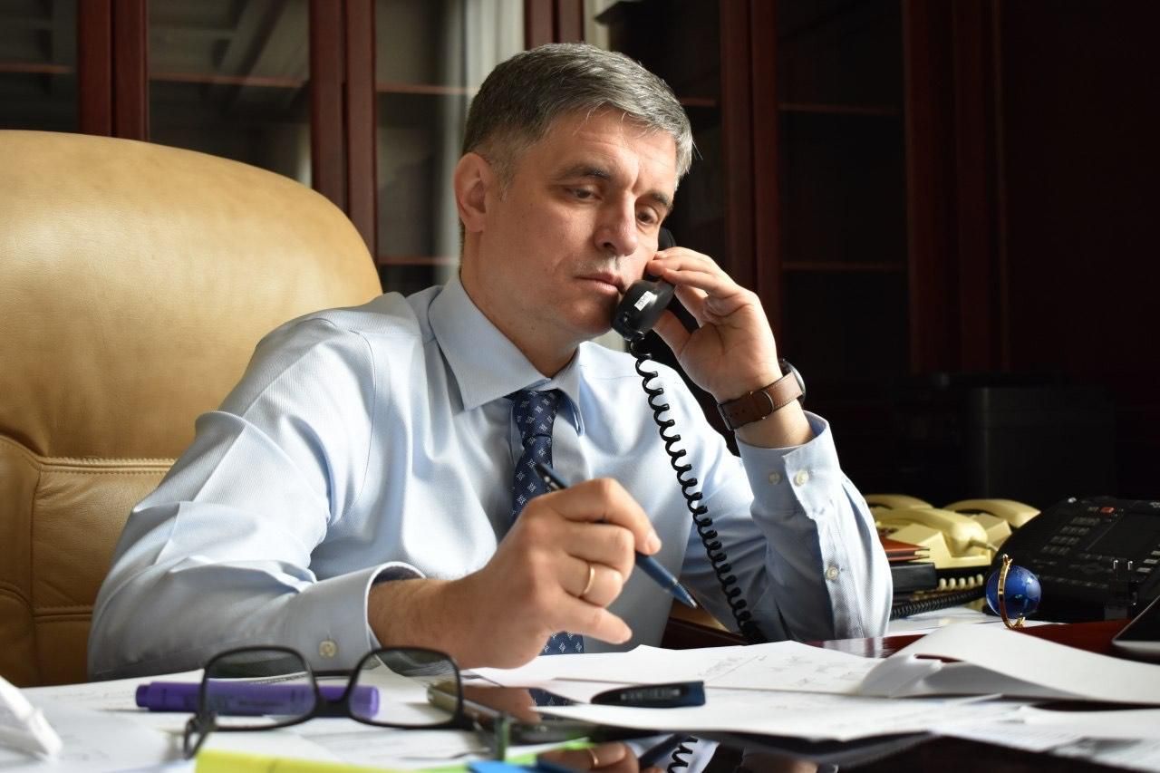 Правительство договаривается со странами ЕС о сезонной работе украинцев-заробитчан Правительство договаривается со странами ЕС о сезонной работе украинцев-заробитчан